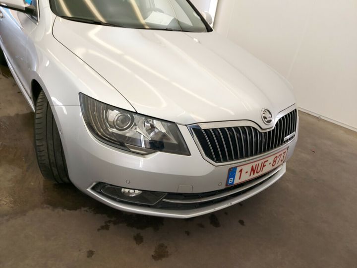 Photo 4 VIN: TMBJJ73T4F9045494 - SKODA SUPERB 