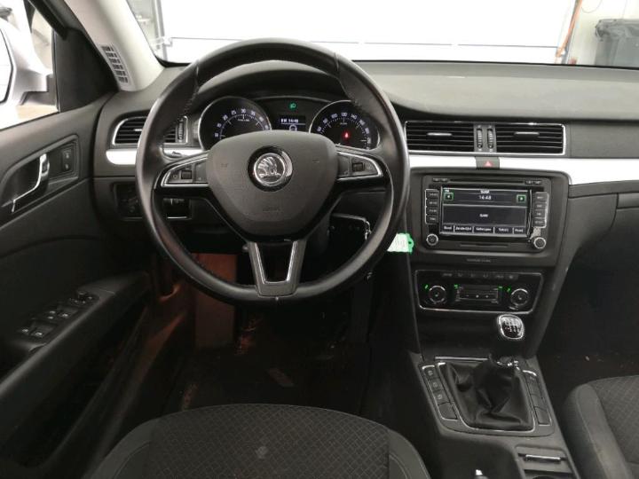 Photo 9 VIN: TMBJJ73T8F9041965 - SKODA SUPERB 