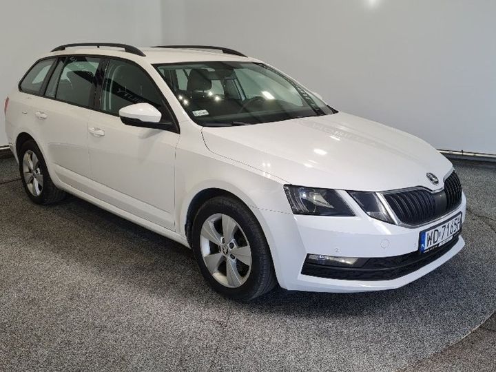 Photo 4 VIN: TMBJJ7NE0J0303702 - SKODA OCTAVIA 