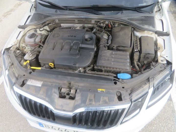 Photo 25 VIN: TMBJJ7NE1J0088332 - SKODA OCTAVIA 