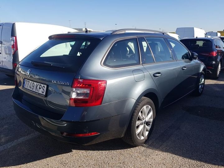 Photo 6 VIN: TMBJJ7NE1J0363813 - SKODA OCTAVIA 