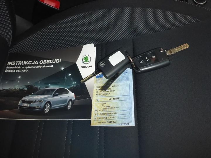 Photo 10 VIN: TMBJJ7NE2J0131561 - SKODA OCTAVIA 