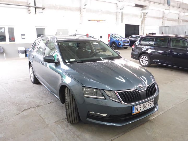 Photo 2 VIN: TMBJJ7NE2J0255832 - SKODA OCTAVIA 