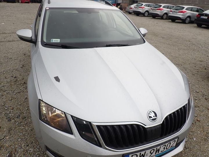 Photo 18 VIN: TMBJJ7NE2J0342257 - SKODA OCTAVIA 