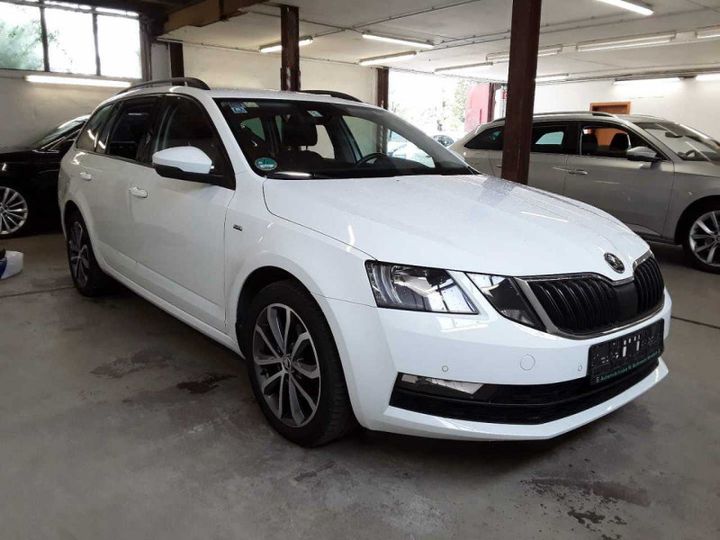 Photo 1 VIN: TMBJJ7NE3J0176427 - SKODA OCTAVIA 