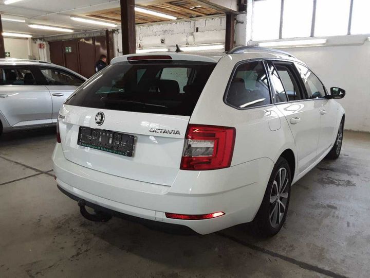 Photo 4 VIN: TMBJJ7NE3J0176427 - SKODA OCTAVIA 