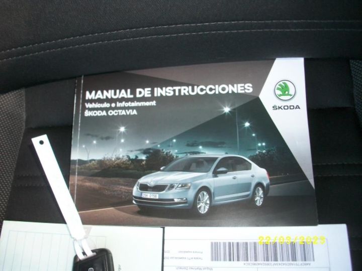 Photo 6 VIN: TMBJJ7NE3K0101213 - SKODA OCTAVIA 