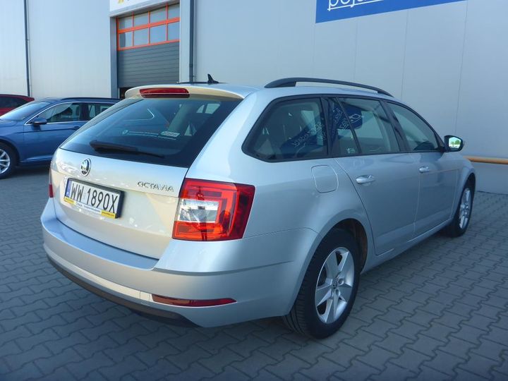 Photo 3 VIN: TMBJJ7NE5J0071212 - SKODA OCTAVIA 