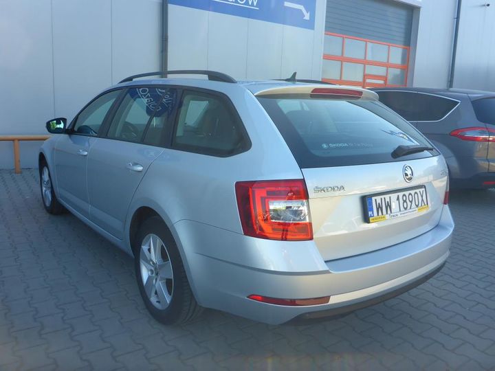 Photo 4 VIN: TMBJJ7NE5J0071212 - SKODA OCTAVIA 