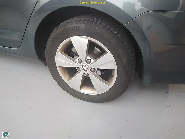 Photo 13 VIN: TMBJJ7NE7K0010574 - SKODA OCTAVIA 