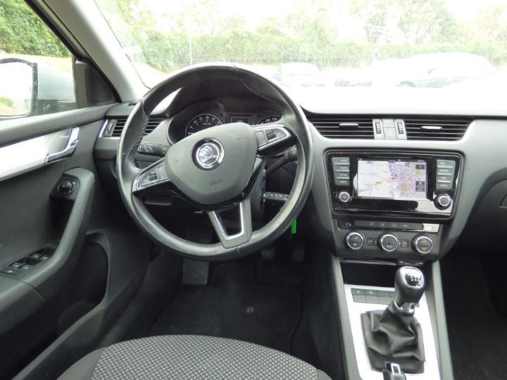 Photo 9 VIN: TMBJJ7NE8H0118212 - SKODA OCTAVIA 