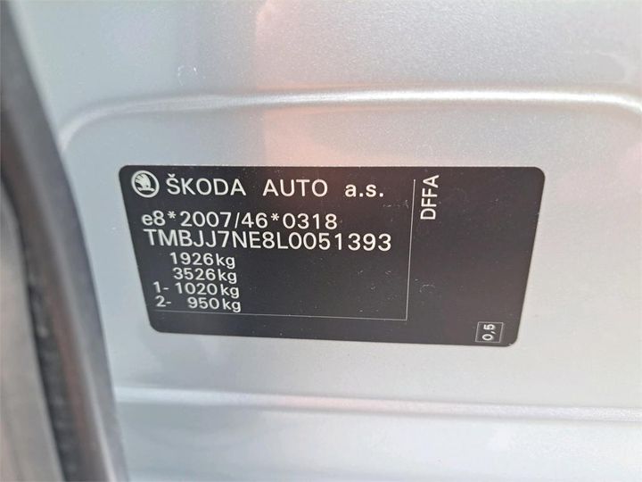 Photo 4 VIN: TMBJJ7NE8L0051393 - SKODA OCTAVIA 