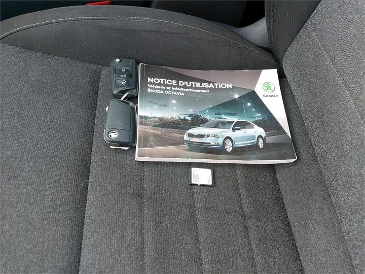 Photo 3 VIN: TMBJJ7NE9L0116297 - SKODA OCTAVIA 