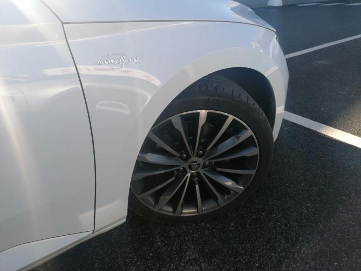 Photo 15 VIN: TMBJJ7NP0H7032613 - SKODA SUPERB 