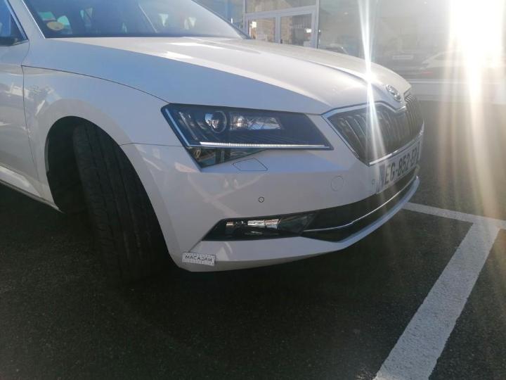 Photo 17 VIN: TMBJJ7NP0H7032613 - SKODA SUPERB 