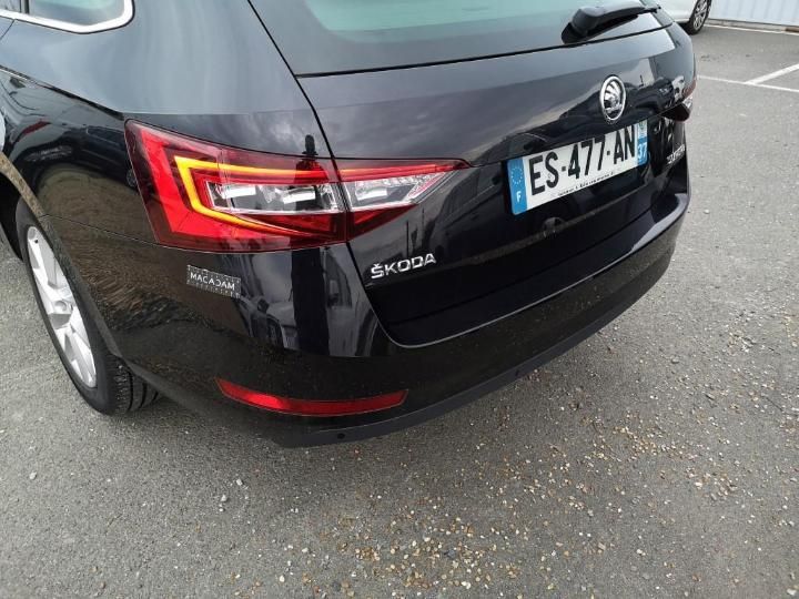 Photo 13 VIN: TMBJJ7NP2J7539132 - SKODA SUPERB 