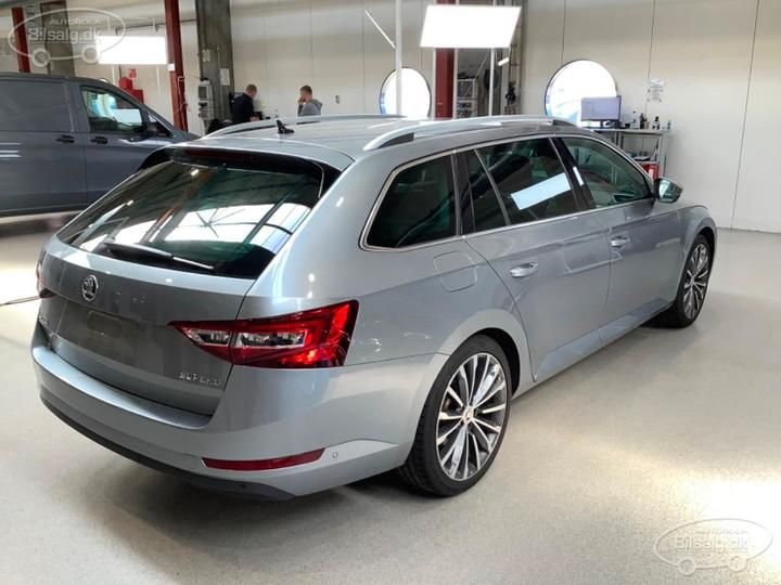 Photo 23 VIN: TMBJJ7NP2K7045273 - SKODA SUPERB ESTATE 