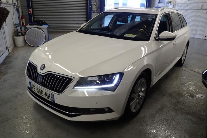 Photo 1 VIN: TMBJJ7NP3K7055925 - SKODA SUPERB 