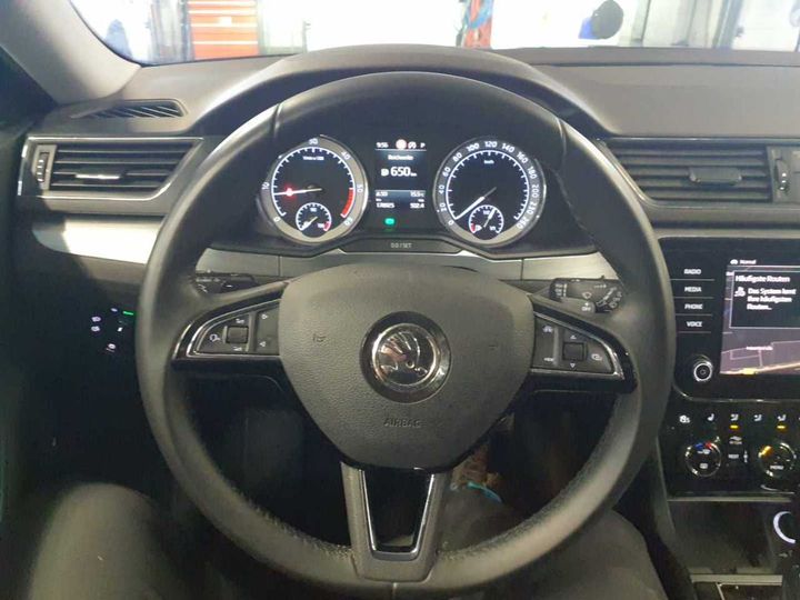 Photo 19 VIN: TMBJJ7NP4L7014477 - SKODA SUPERB 