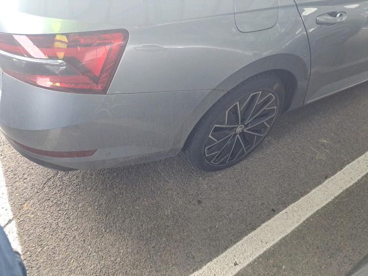 Photo 26 VIN: TMBJJ7NP5L7024631 - SKODA SUPERB 