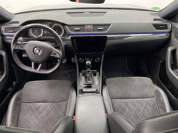 Photo 7 VIN: TMBJJ7NP6J7557245 - SKODA SUPERB 