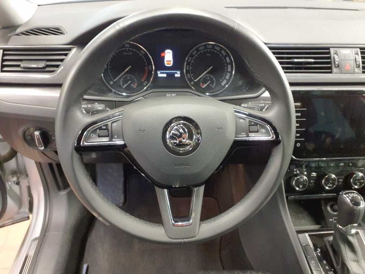 Photo 17 VIN: TMBJJ7NP9K7046839 - SKODA SUPERB 