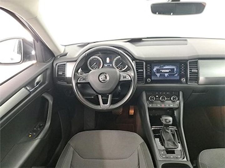 Photo 8 VIN: TMBJJ7NS2J8061051 - SKODA KODIAQ 