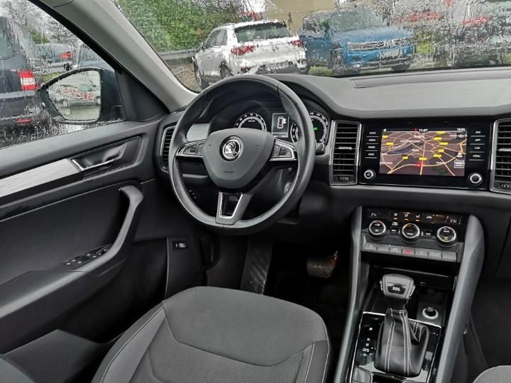 Photo 10 VIN: TMBJJ7NS3J8045652 - SKODA KODIAQ 