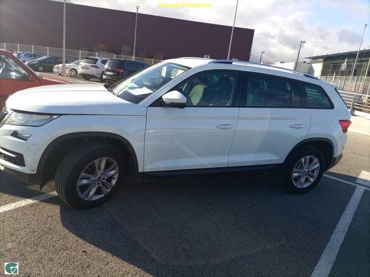 Photo 2 VIN: TMBJJ7NS4J8051833 - SKODA KODIAQ 