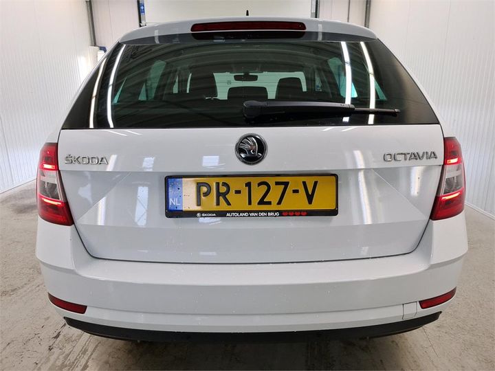 Photo 20 VIN: TMBJJ9NE0J0133952 - SKODA OCTAVIA 