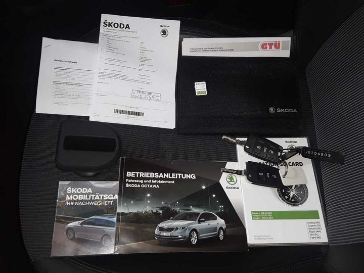 Photo 22 VIN: TMBJJ9NE0J0204809 - SKODA OCTAVIA COMBI 2.0 