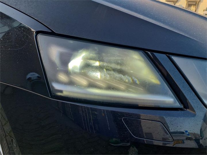 Photo 11 VIN: TMBJJ9NE0J0225451 - SKODA OCTAVIA 