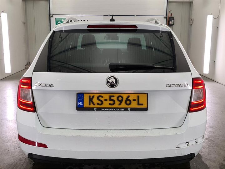 Photo 23 VIN: TMBJJ9NE2H0111249 - SKODA OCTAVIA 