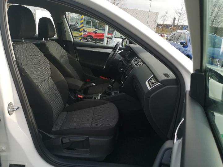 Photo 7 VIN: TMBJJ9NE3F0050264 - SKODA OCTAVIA 