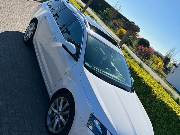 Photo 3 VIN: TMBJJ9NE4J0192406 - SKODA OCTAVIA 