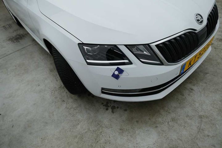 Photo 28 VIN: TMBJJ9NE5J0017081 - SKODA OCTAVIA 