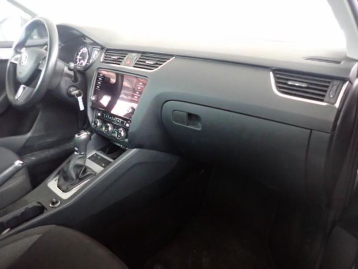 Photo 5 VIN: TMBJJ9NE6J0041535 - SKODA OCTAVIA COMBI 