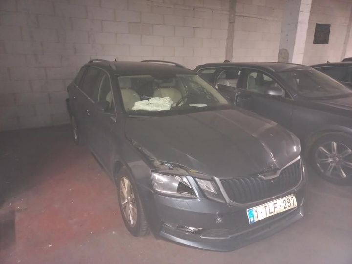 Photo 1 VIN: TMBJJ9NE6J0213739 - SKODA OCTAVIA COMBI 