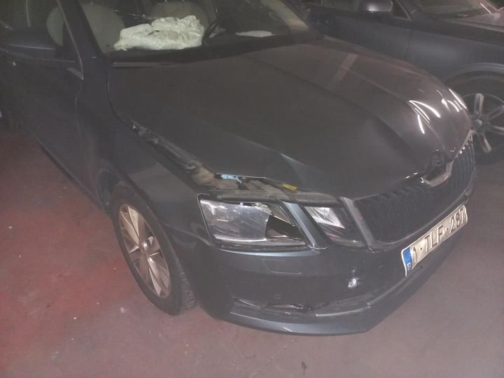 Photo 22 VIN: TMBJJ9NE6J0213739 - SKODA OCTAVIA COMBI 