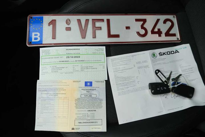 Photo 4 VIN: TMBJJ9NE8K0038881 - SKODA OCTAVIA 