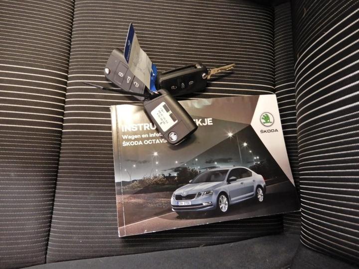 Photo 22 VIN: TMBJJ9NE9J0163550 - SKODA OCTAVIA 