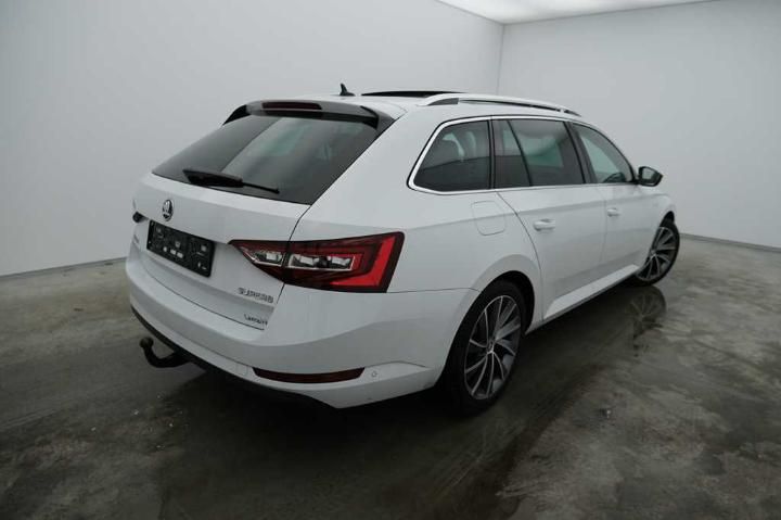 Photo 2 VIN: TMBJJ9NP1H7041235 - SKODA SUPERB 