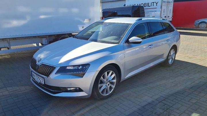 Photo 31 VIN: TMBJJ9NP3K7017851 - SKODA SUPERB COMBI 