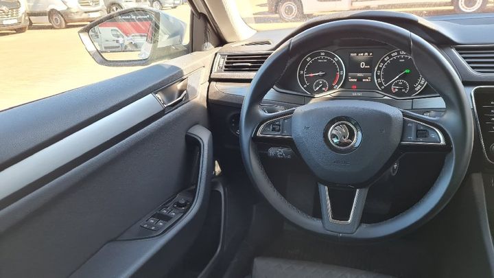 Photo 7 VIN: TMBJJ9NP3K7017851 - SKODA SUPERB COMBI 