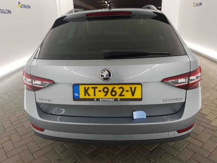 Photo 22 VIN: TMBJJ9NP4H7511841 - SKODA SUPERB 