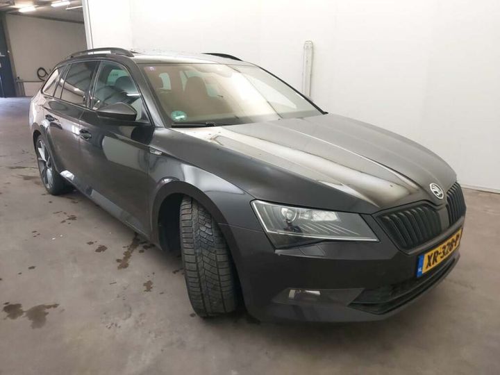 Photo 32 VIN: TMBJJ9NP5J7547933 - SKODA SUPERB 