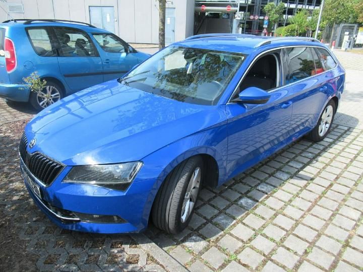 Photo 1 VIN: TMBJJ9NP5J7583265 - SKODA SUPERB 