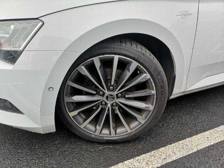 Photo 20 VIN: TMBJJ9NP6H7030537 - SKODA SUPERB 