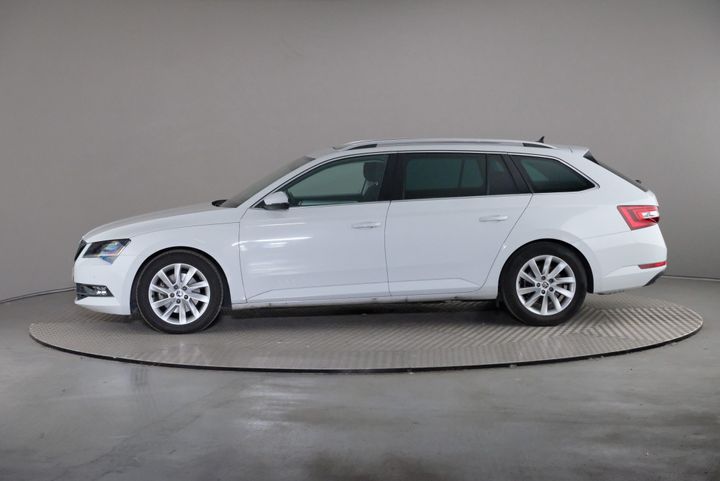 Photo 4 VIN: TMBJJ9NP9J7524994 - SKODA SUPERB 