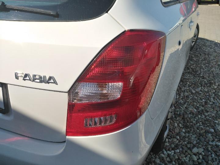 Photo 16 VIN: TMBJK25J0F3008263 - SKODA FABIA 